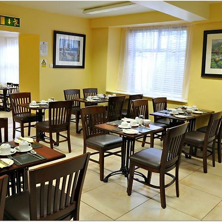 Maple Hotel Dublin Bagian luar foto
