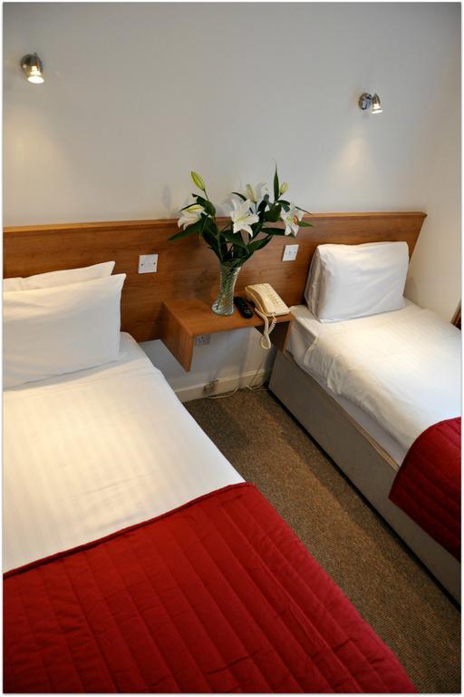 Maple Hotel Dublin Bagian luar foto