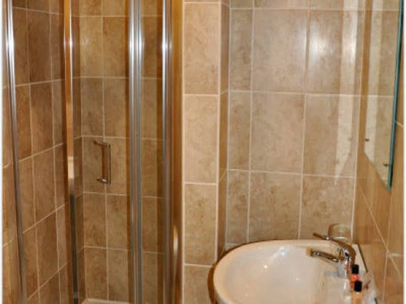 Maple Hotel Dublin Bagian luar foto